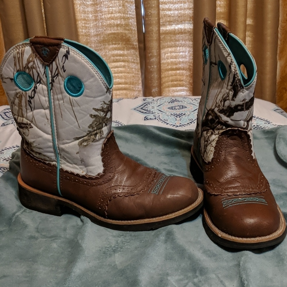 Ariat fat baby boots